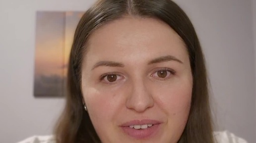 Тома мама деньги. Тома клуб ютуб. Надо больше денег мем. Картинка дайте денег пожалуйста. Мама с деньгами.