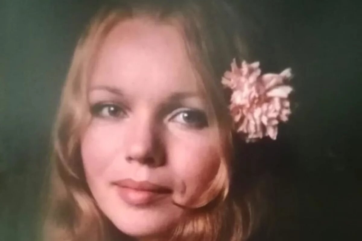    Валентина Теличкина.