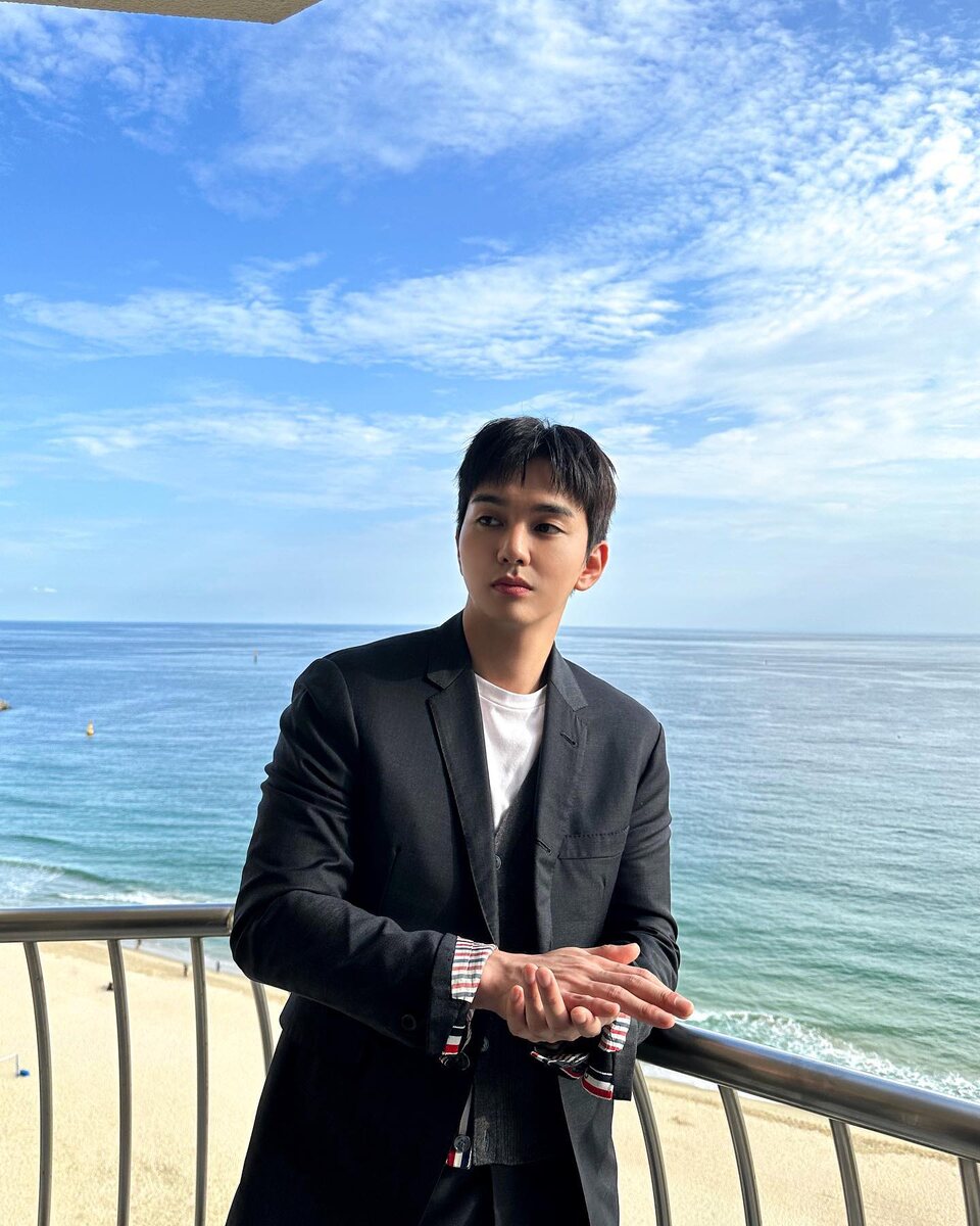    Ю Сын ХоСоцсети