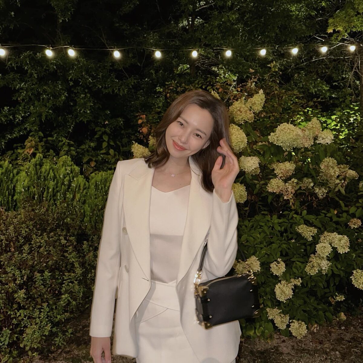    Ли Ха НиСоцсети