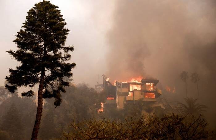    Лесной пожар в Калифорнии.EPA/ТАСС