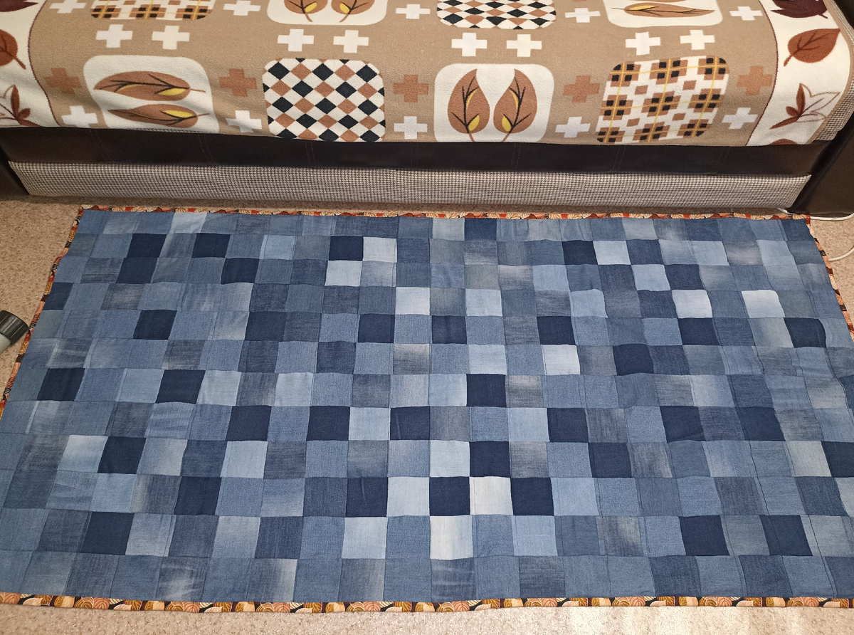 Джинсовый плед. Фото автора