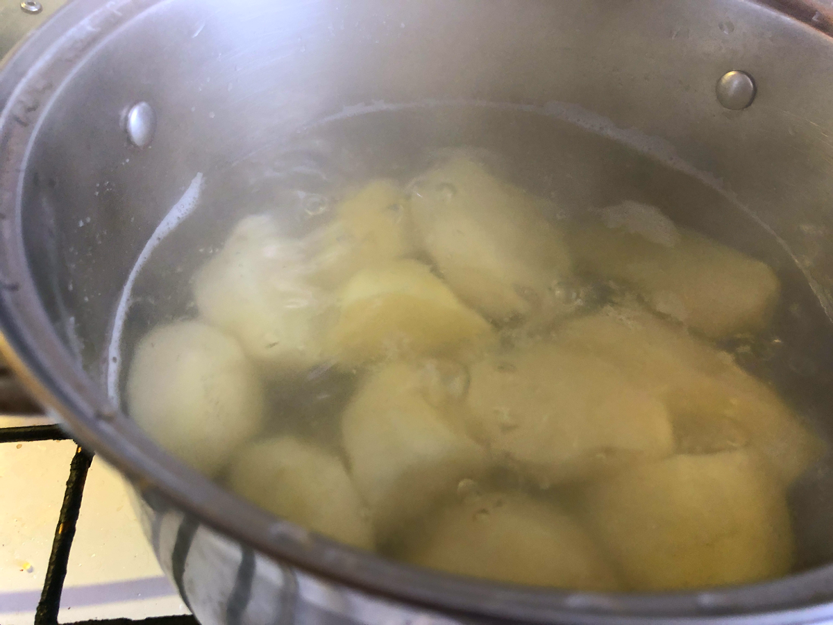 картошка варится  фото автора