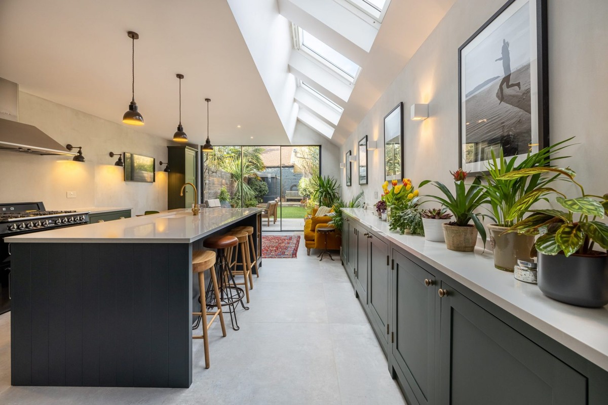 Large Side Infill Pitched Roof