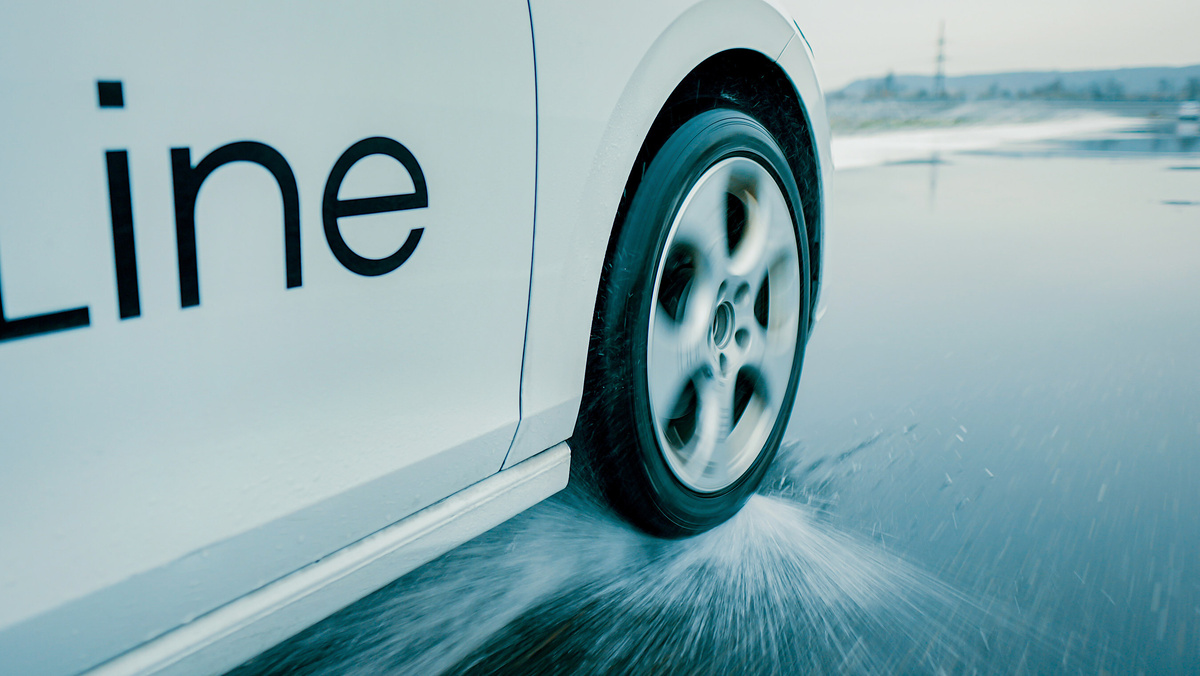 К примеру, из-за особенностей настроек системы экстренного торможения (AEB), SightLine как раз может помочь улучшить работу этой системы.