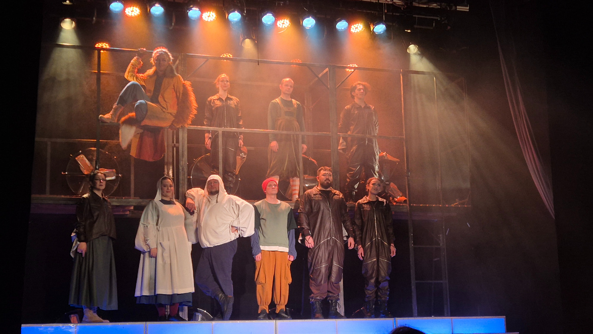 Герои все бесподобные, лис Смирре покорил