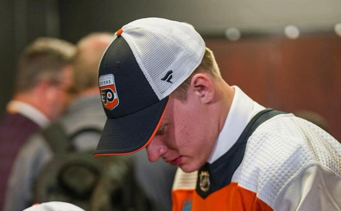 Дела у Матвея Мичкова в НХЛ идут все хуже и хуже. Фото: соцсети