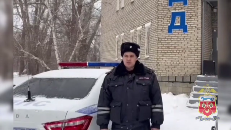    Отравились газом. В Оренбуржье полицейские спасли жизнь водителю и пассажиру Кристина Просвиркина