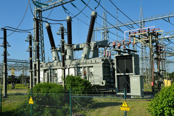 Трансформатор 750кВ