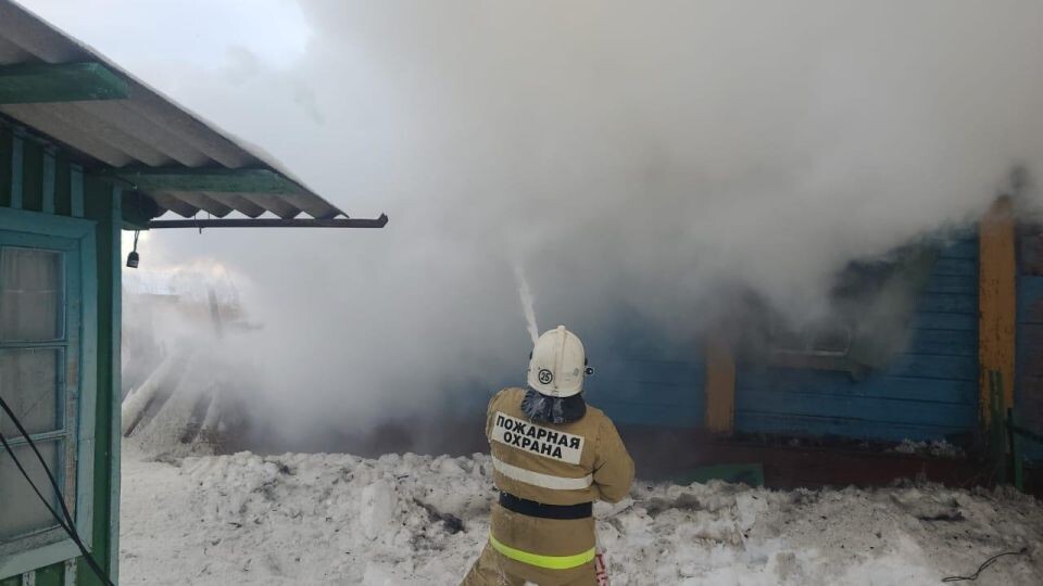    Пожар в Целинном районе . Источник: t.me/ugochs22