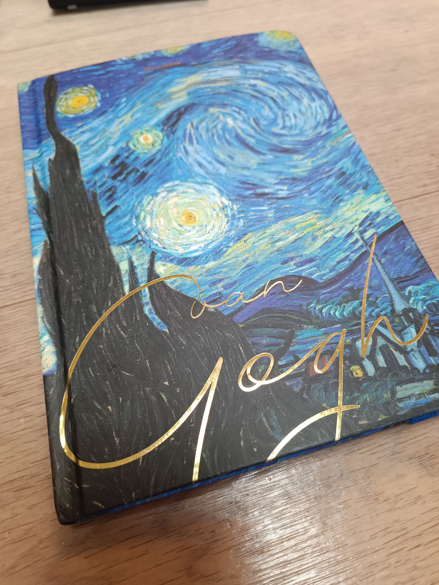 Тетрадку специальную завела для конспектов. Всё серьёзно 🤩