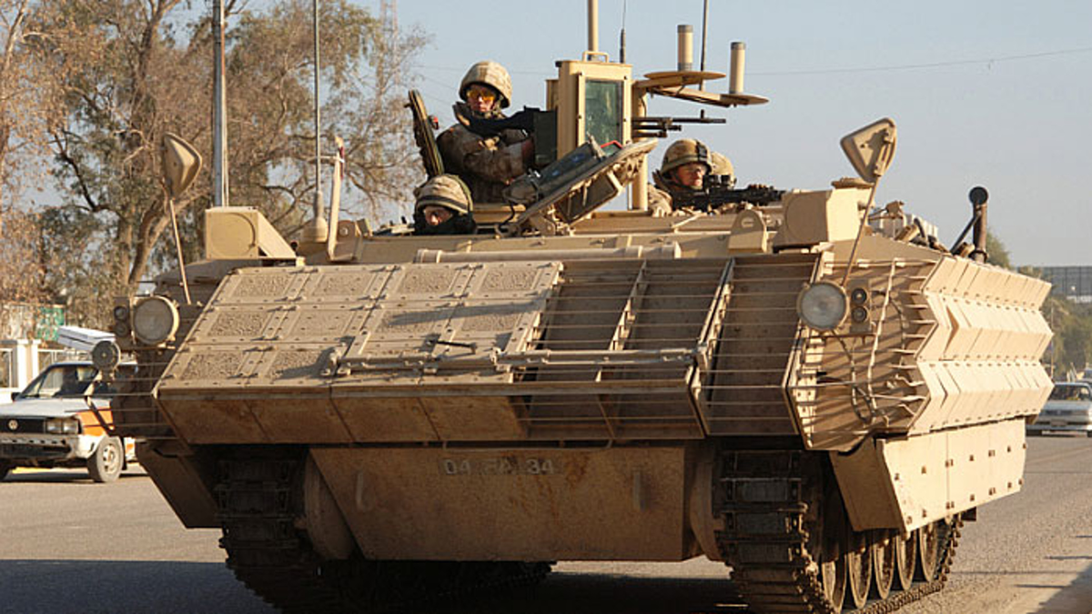 FV430 Mk.3 Bulldog собственной персоной. Фотография в свободном доступе.