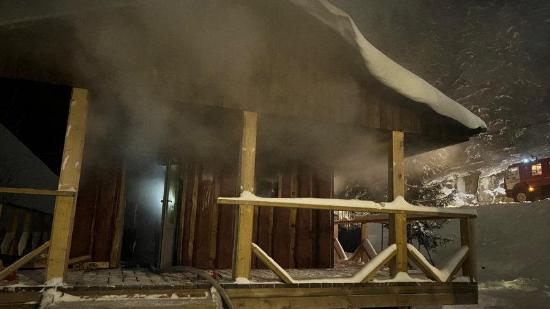    Парилка сгорела в частной бане в Карелиипаблик "38 пожарно-спасательная часть г. Сортавала"