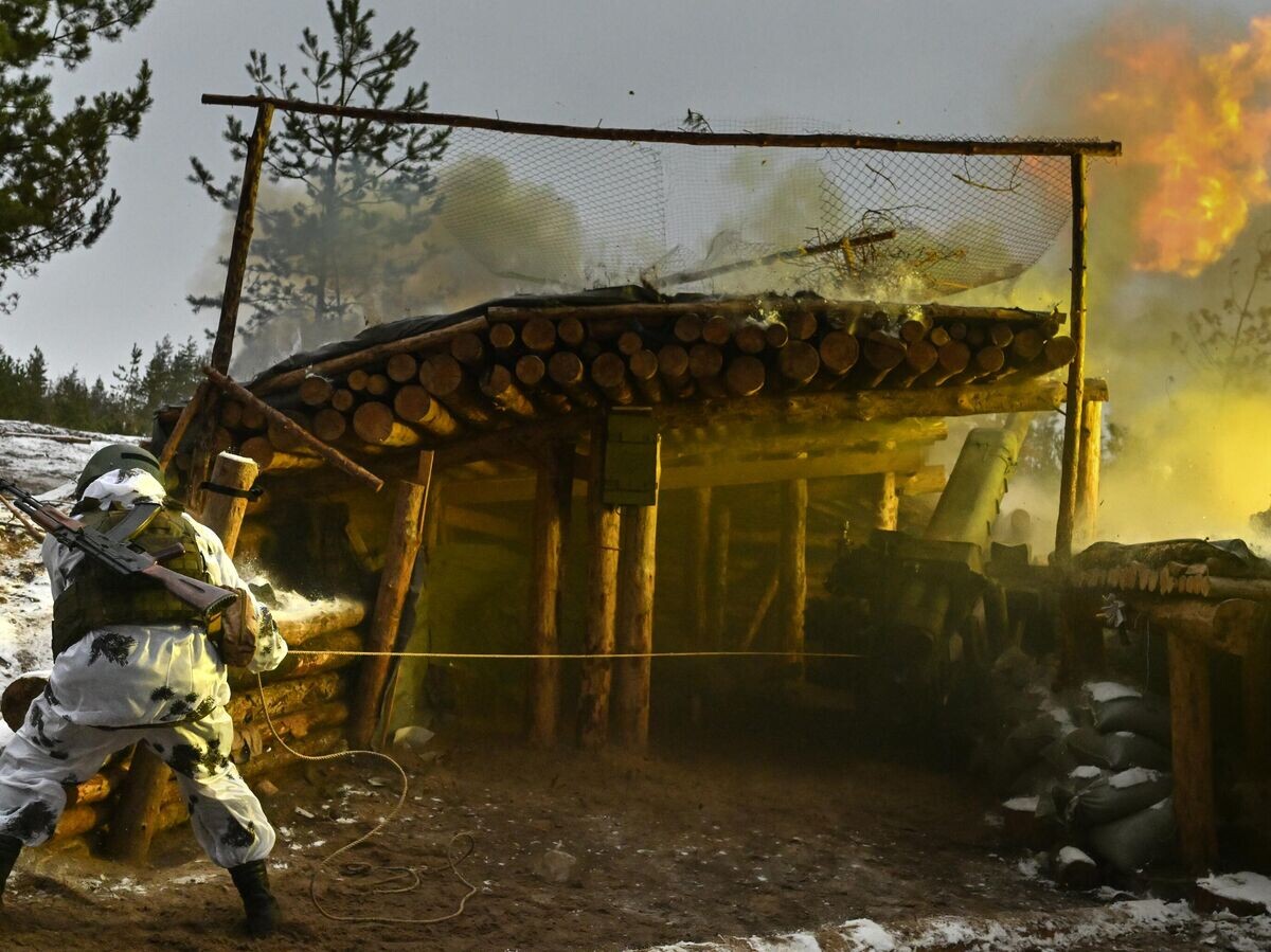    Боевая работа расчета гаубицы Д-30 группировки "Запад" на Краснолиманском направлении© РИА Новости . Станислав Красильников