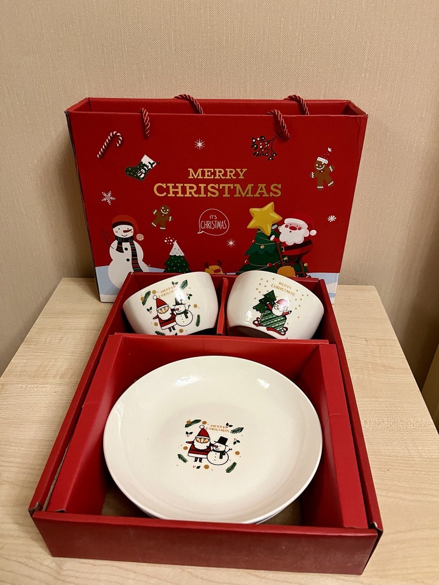 Набор посуды. 