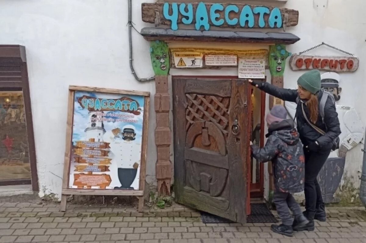    В ряде районов Ленобласти ввели туристический налог