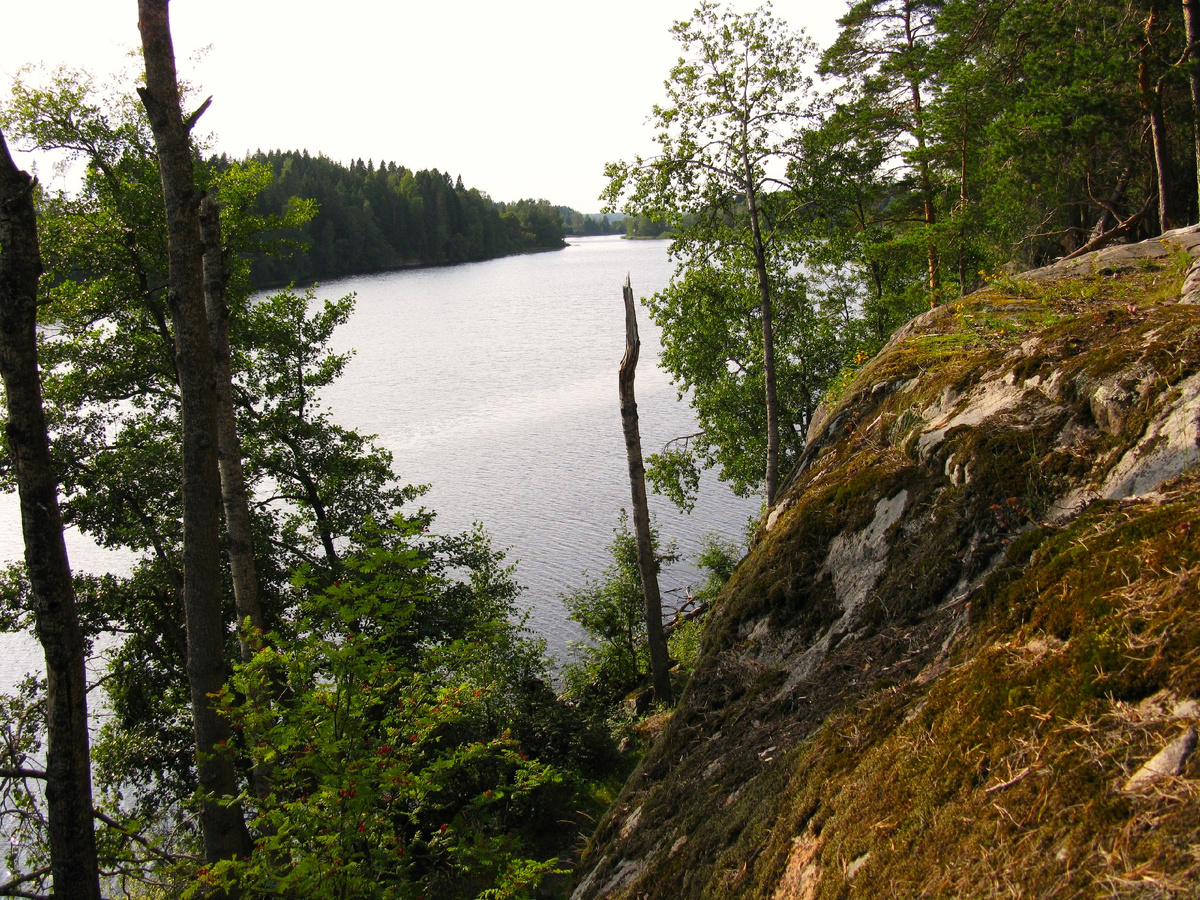 Малые скалы. Вид в сторону пролива Рыбацкий.