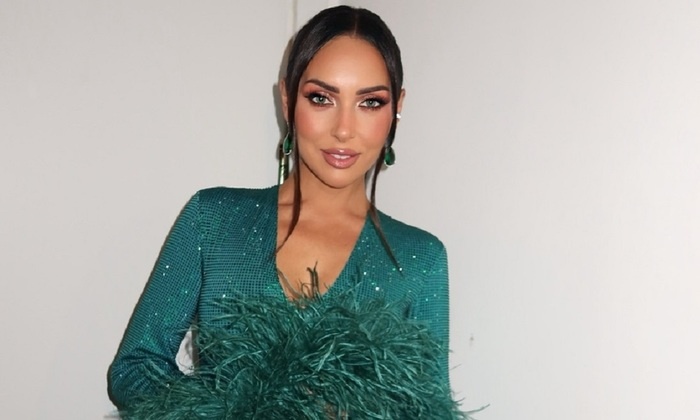    Алсу сохранила фамилию бывшего мужа