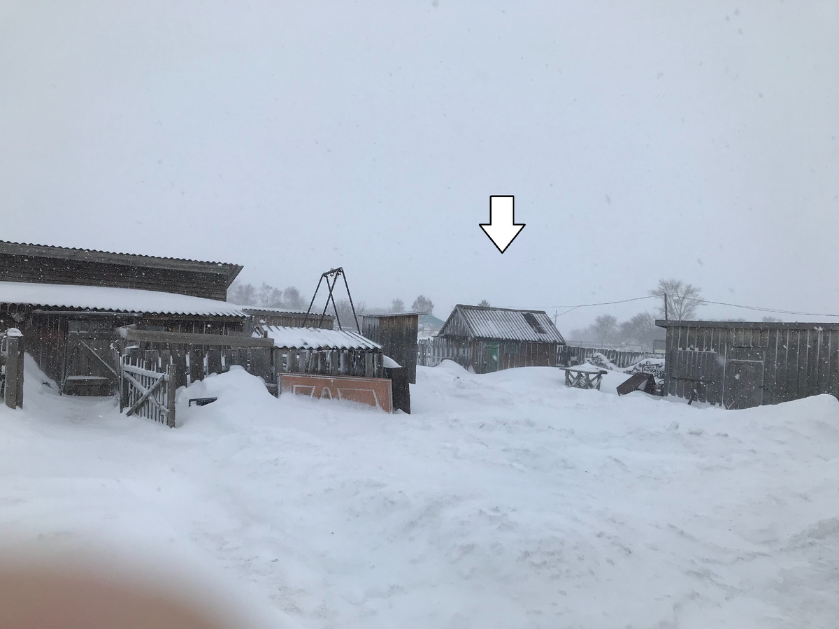 Стрелкой указана та самая банька.Ныне она уже не баня.