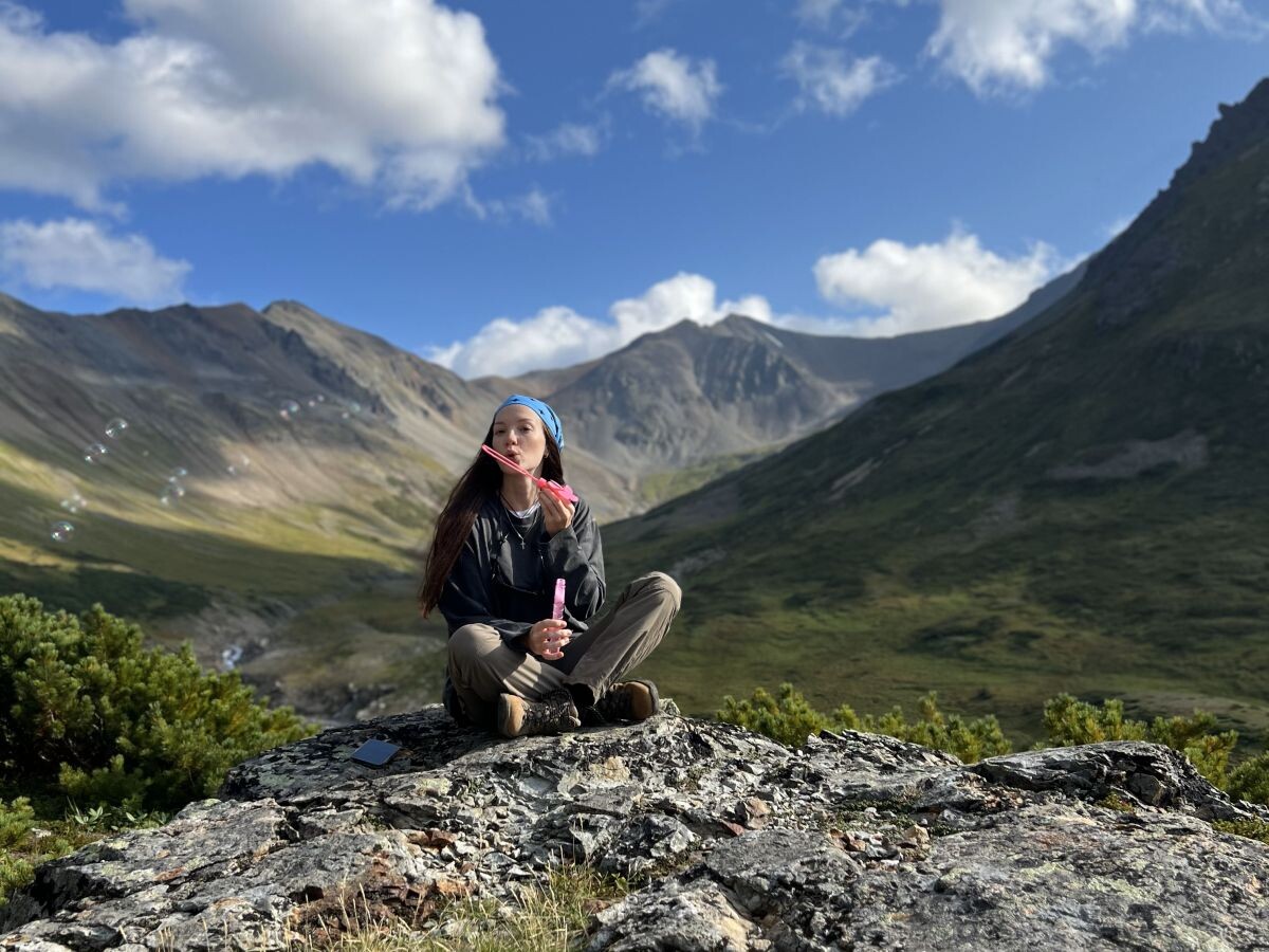 Это классная галерея про Диану и её Камчатку. Листайте!