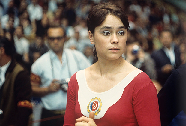 Заслуженный мастер спорта, чемпионка Советского Союза и Европы, олимпийская чемпионка.