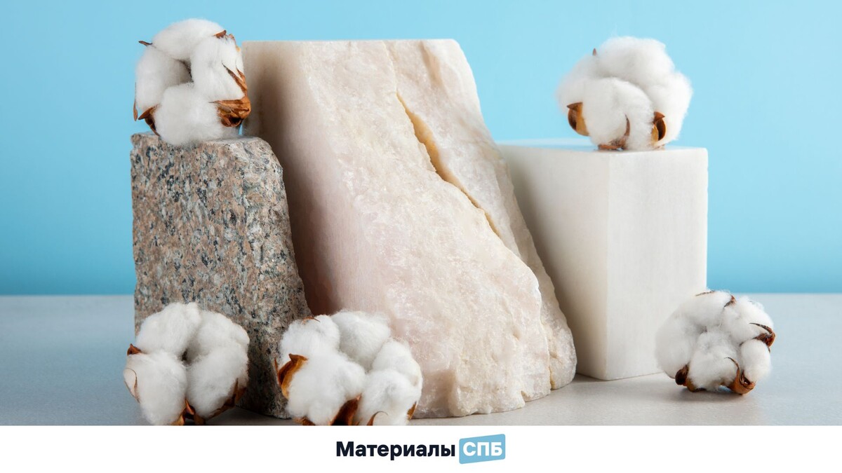 Настоящий «природный» интерьер создается с использованием натуральных материалов, таких как дерево, камень, лен и хлопок, которые наполняют пространство теплом, естественностью и экологичной гармонией.