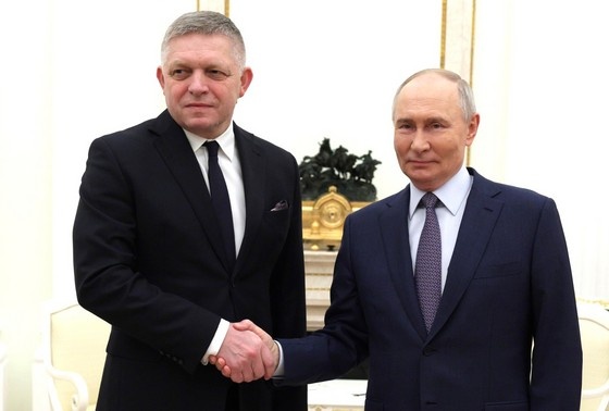    Роберт Фицо, Владимир Путин