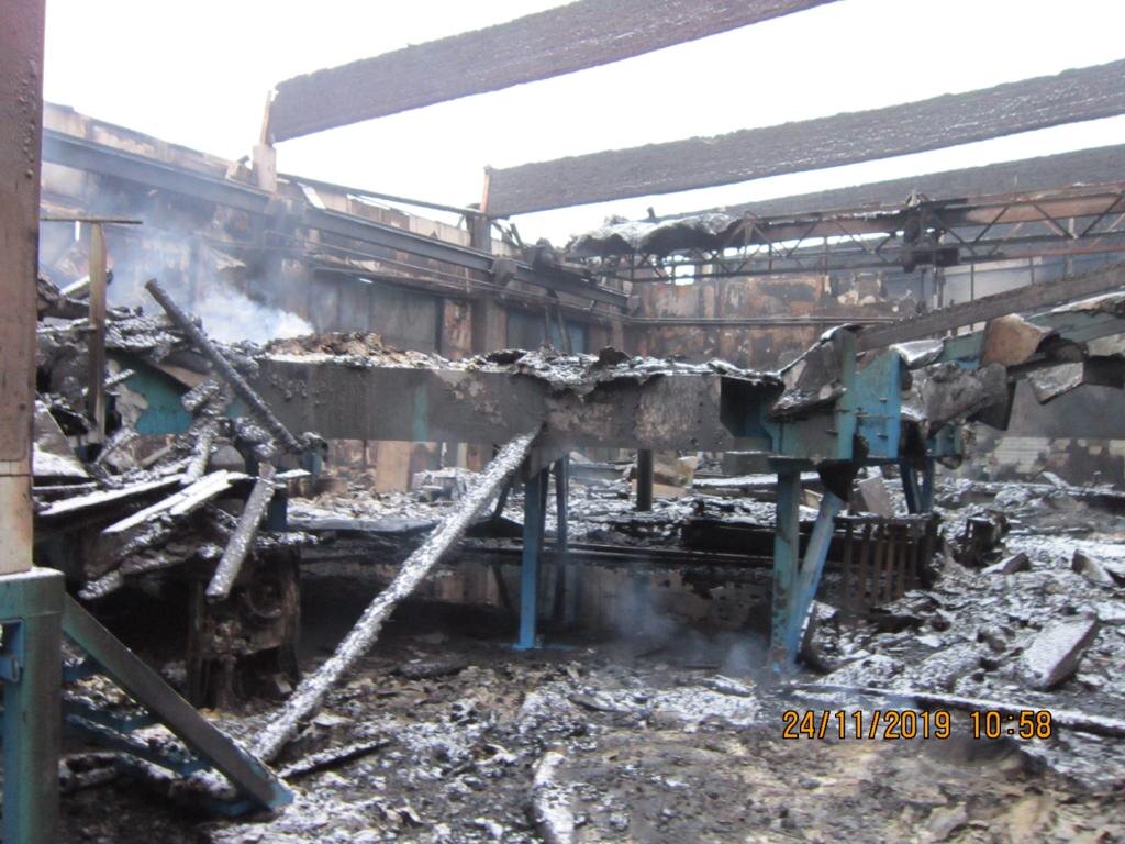    Пожар на площадке "ФинТека" в пгт Пяозерский. Фото: пресс-служба Минприроды Карелии