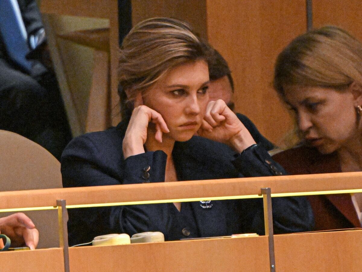    Елена Зеленская на 79-й сессии Генеральной Ассамблеи ООН в Нью-Йорке© РИА Новости / Сергей Гунеев