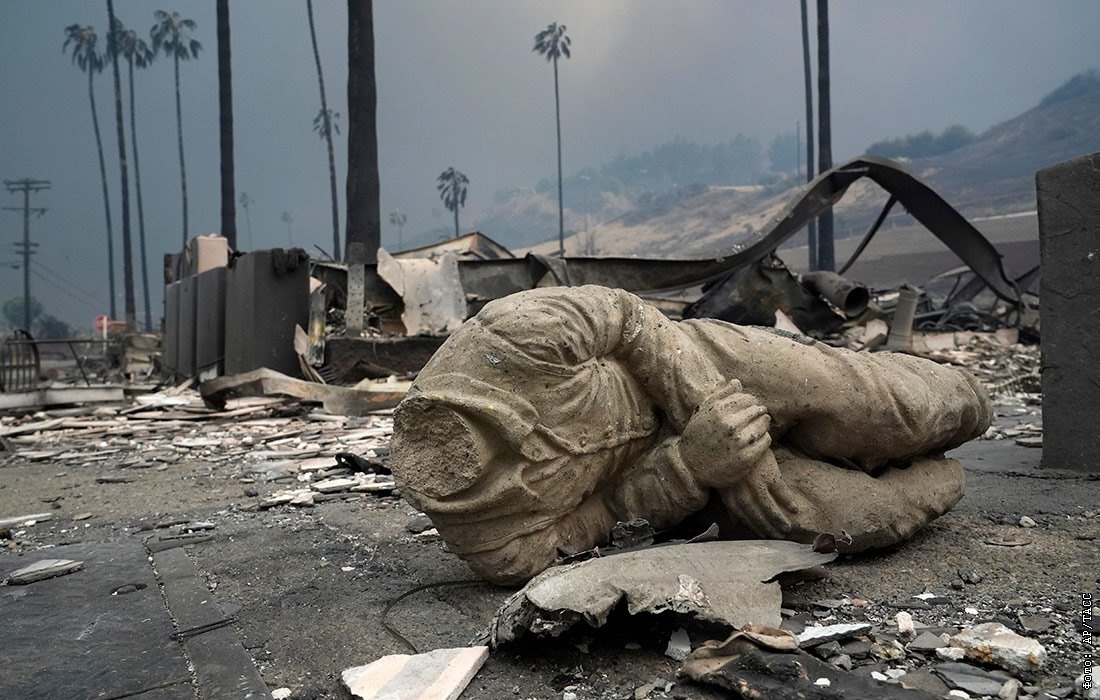 На остатках роскоши былой.  фото: картинки яндекса.