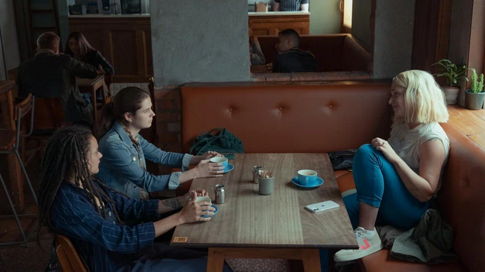Кадр из сериала «Разговоры с друзьями» (Conversations with Friends), 2022