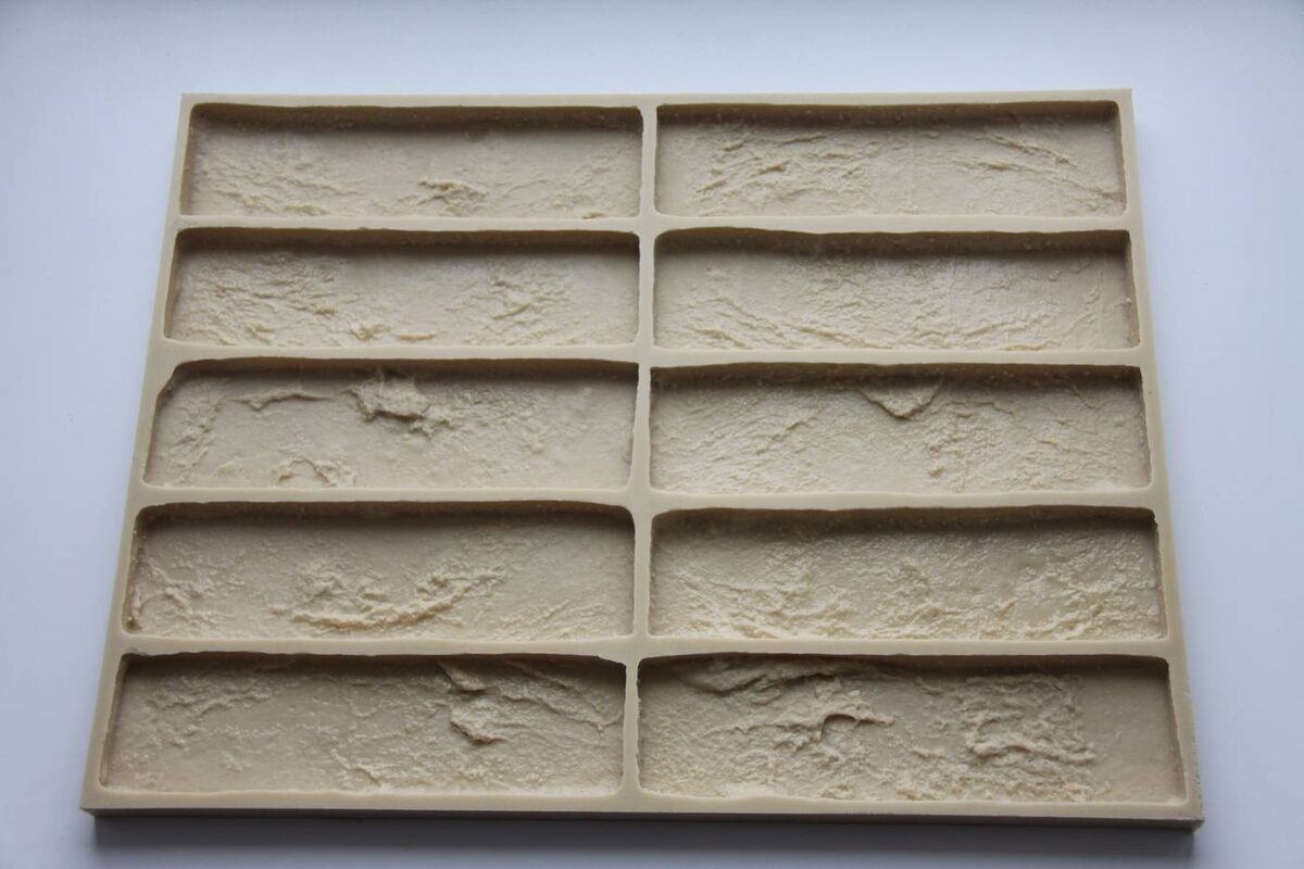 Форма под кирпич