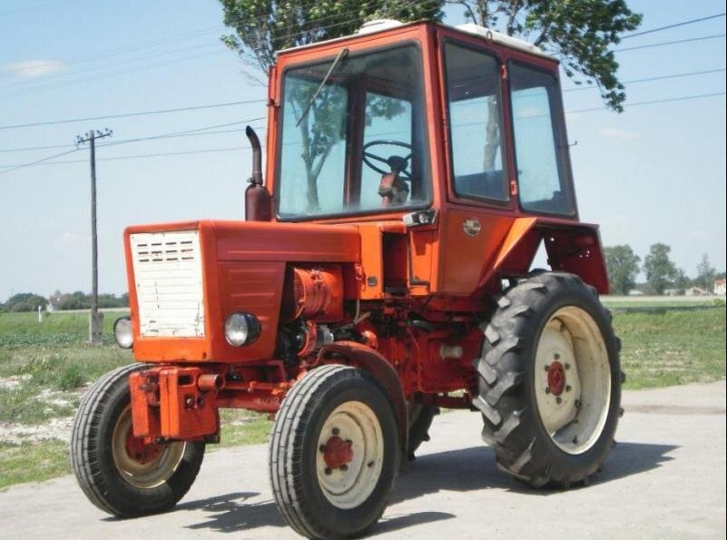 Трактор Т-25