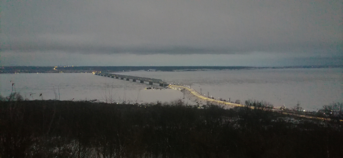 Немного погуляли по вечернему Ульяновску