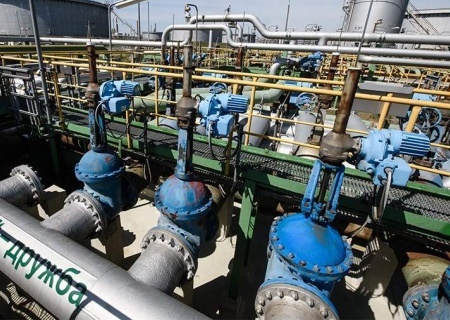    Украина не планирует прекращать транзит российской нефти в ЕС — Шмыгаль