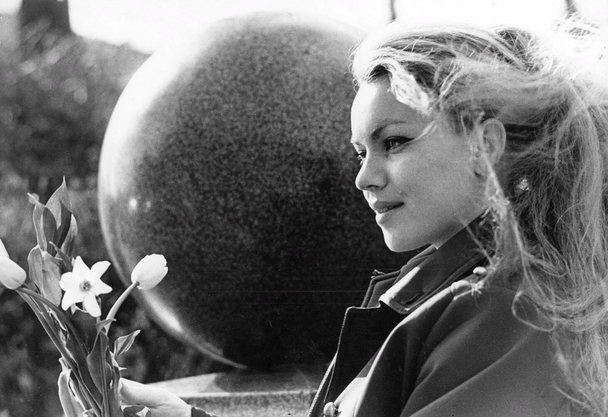  Советская актриса Валентина Теличкина, 1968 год. Фото В. Мастюкова