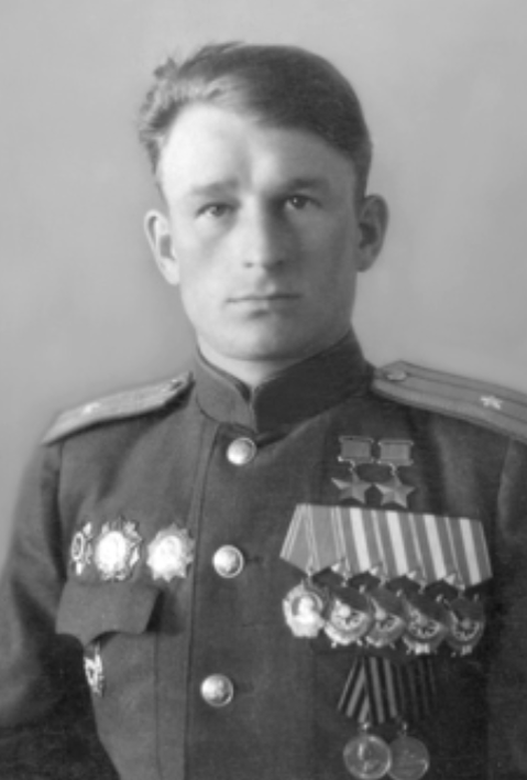 М.Т.Степанищев (1917-1946). Источник - https://www.warheroes.ru/hero/hero.asp?Hero_id=1232