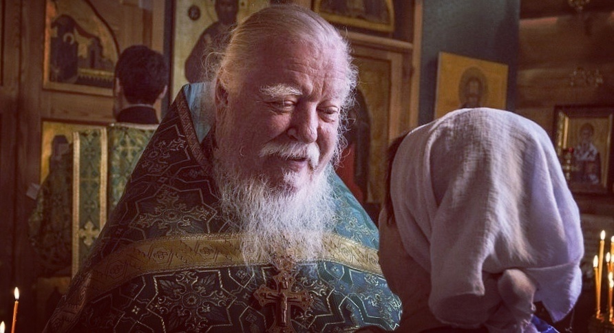 Димитрий Смирнов: "Если уж посвящать свою жизнь кому-то или чему-то, то только Богу".