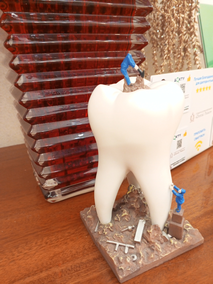 " Скульптура" в стоматологической клинике😃