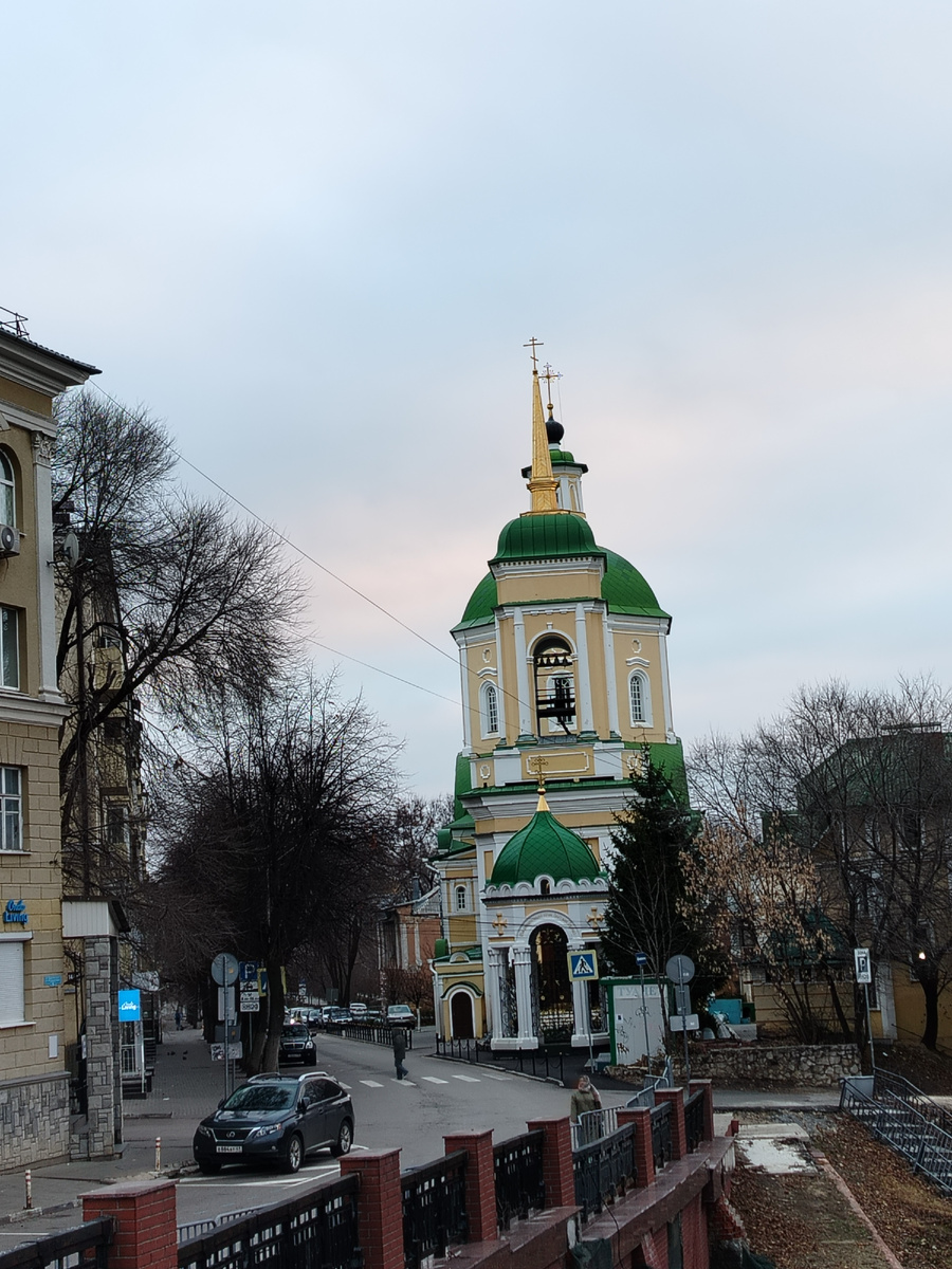 Красавица - церковь.