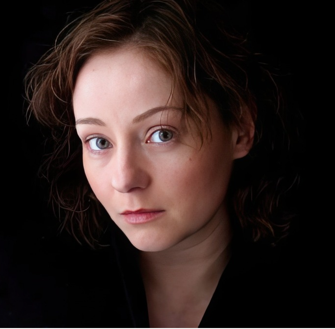 Евгения Добровольская.