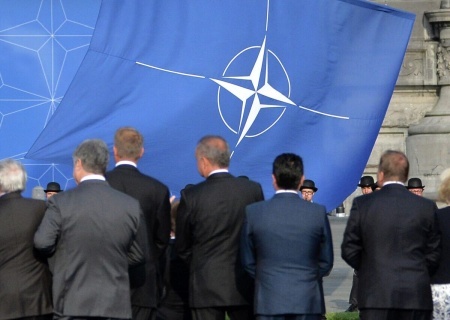    Страны НАТО против предложения Трампа увеличить военные расходы до 5% ВВП