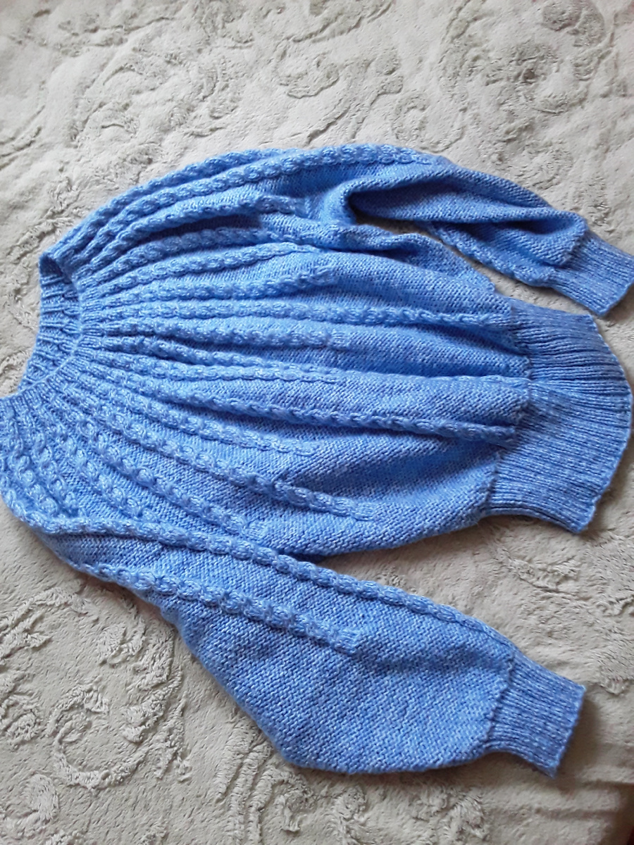 из мохера и полушерсти