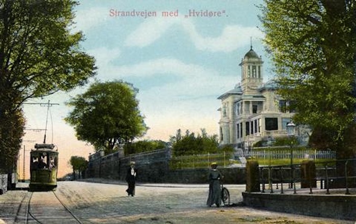 Открытка 1905 года, на которой хорошо видно особняк