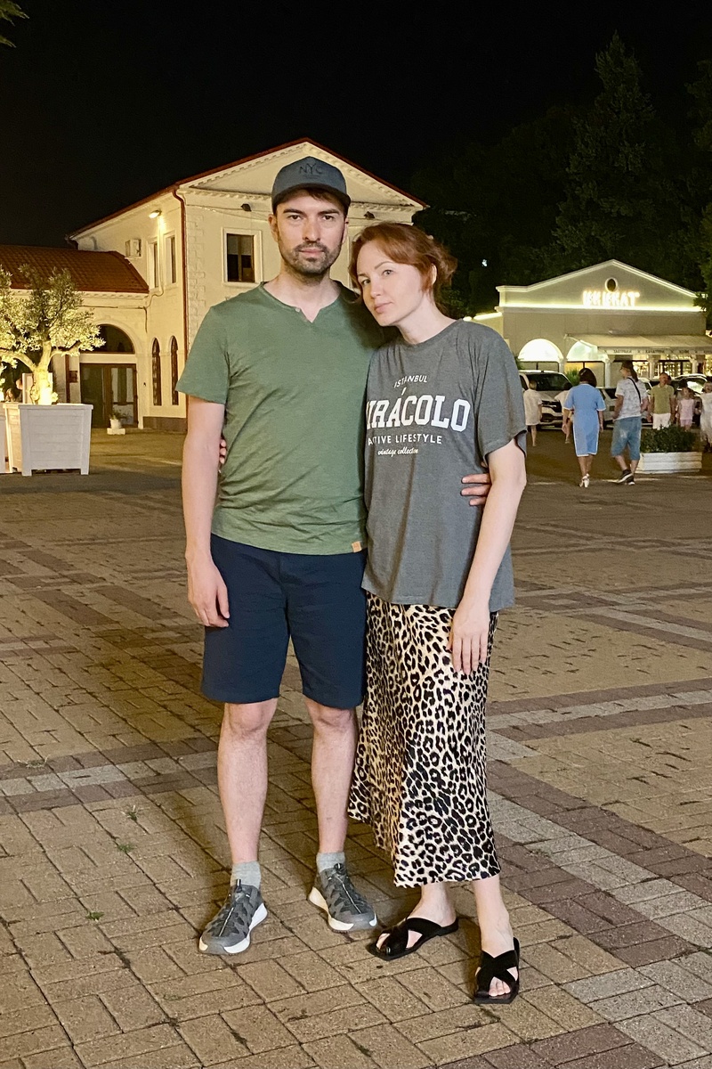 Я сейчас вешу 65 кг и никогда не ношу облегающую одежду 