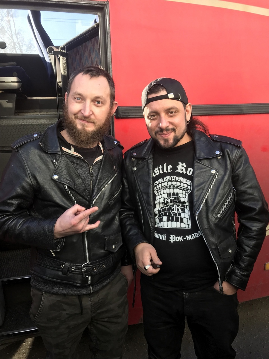 Фото со сьемок сериала с Каспером