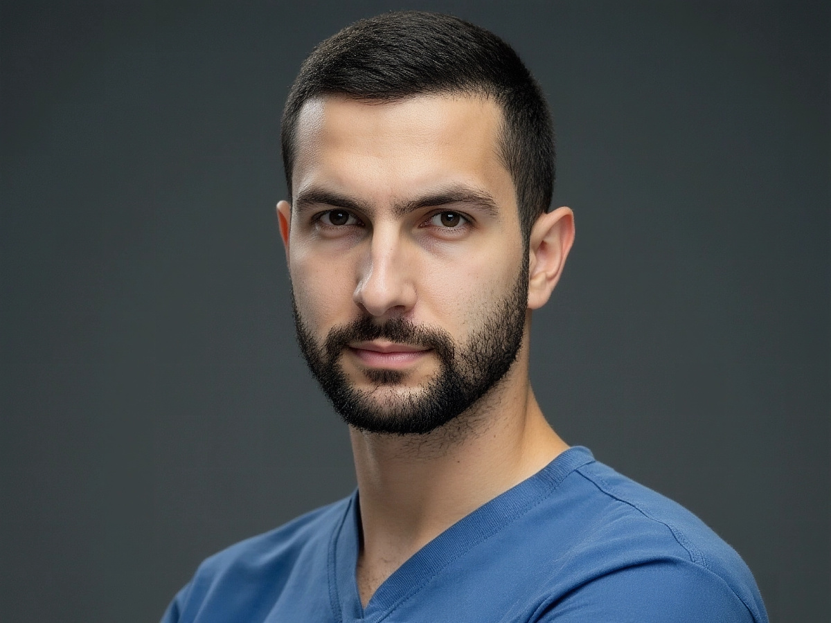 Дефицит тестостерона часто остается незамеченным, так как симптомы развиваются постепенно. 