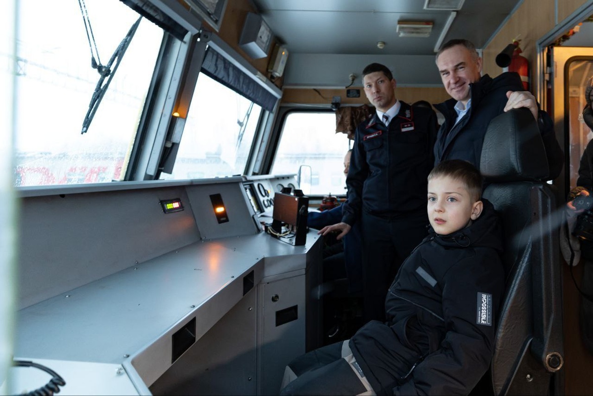    Губернатор Югры исполнил мечту ребенка из Нефтеюганска в Сургуте