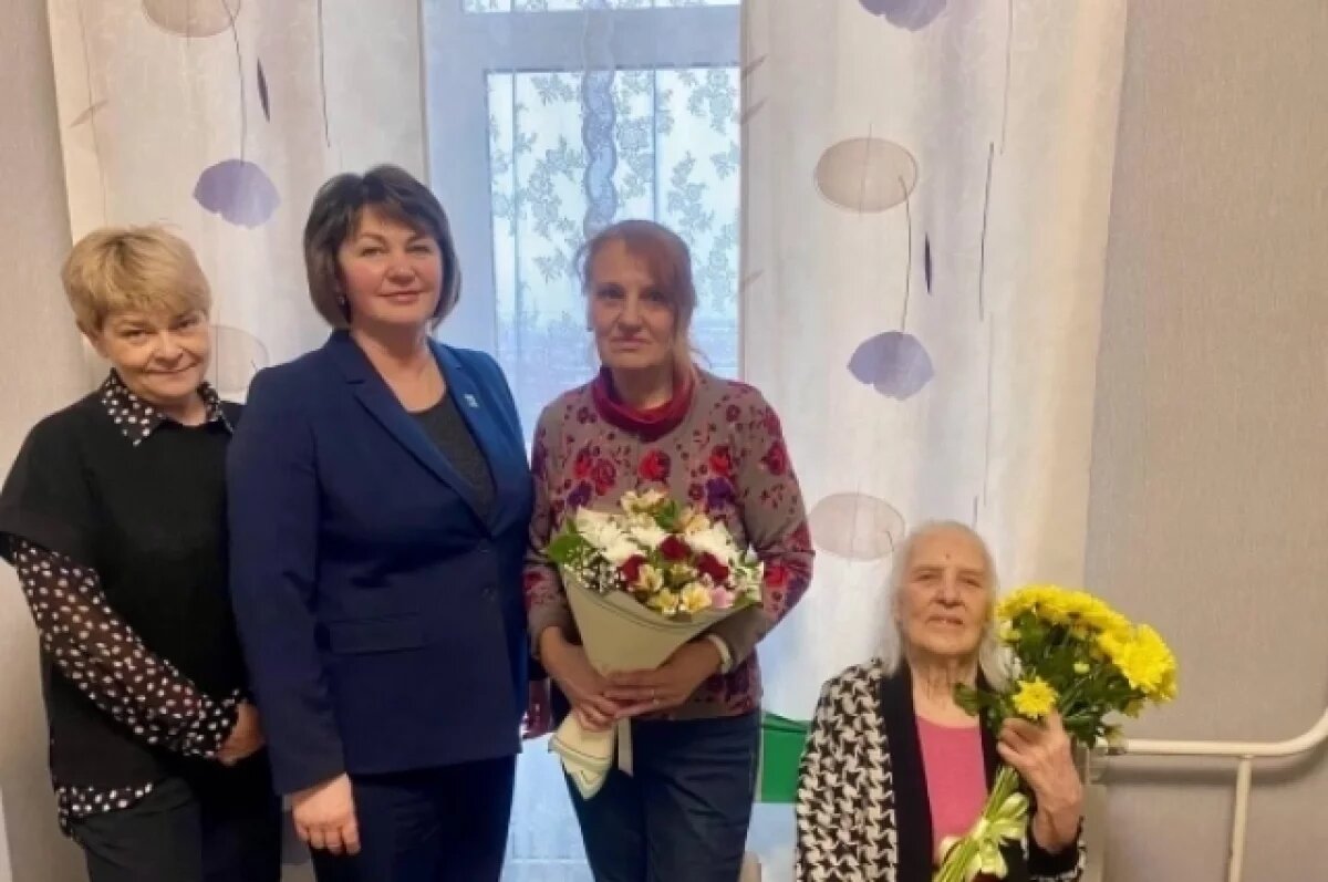    Лидия Одноценова из Псковского района отпраздновала 90-летие