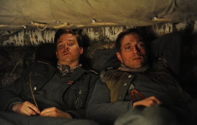 Фрагмент из сериала "Наши матери, наши отцы"